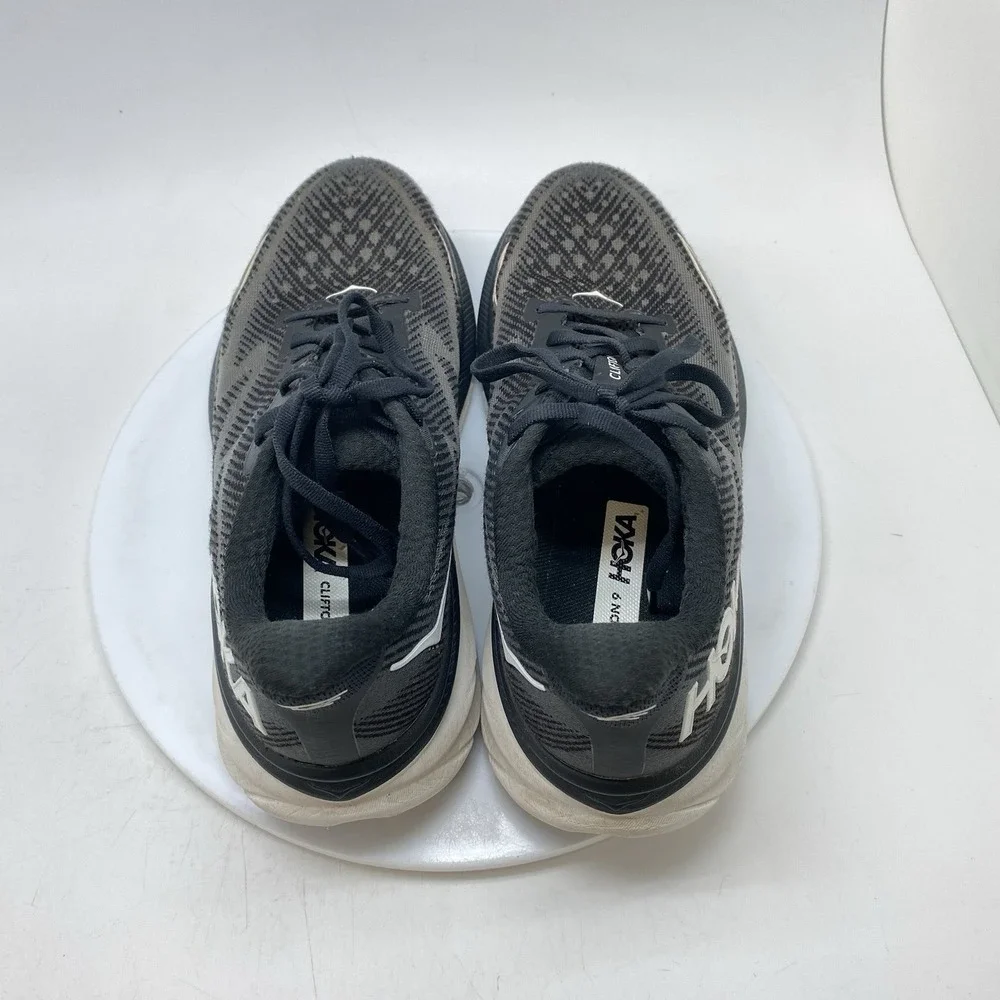 Hoka One One Sneakers Womens 8 B Clifton 9 1127896 BWHT Black Running Gym Shoes